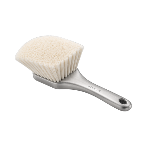 nine25 8-inch exterior detailing brush